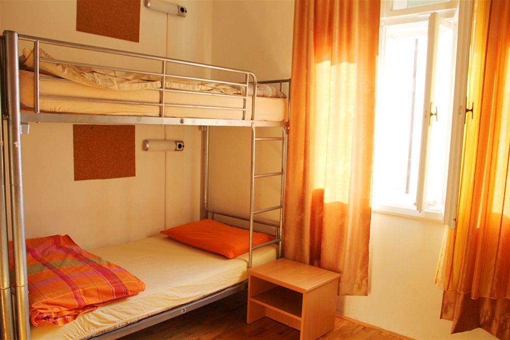 Hostel Split Backpackers מראה חיצוני תמונה