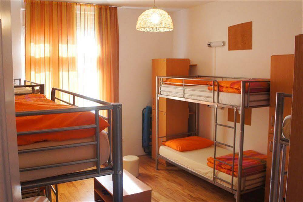 Hostel Split Backpackers מראה חיצוני תמונה